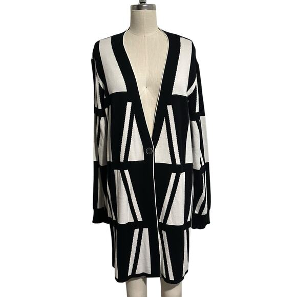 NWT Chico’s Deep V Cardigan Sweater Black & White Size 2/Large - Picture 1 of 7